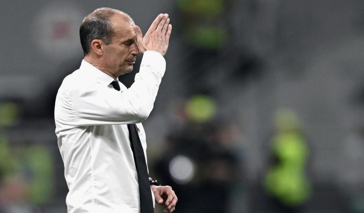 Allegri al Napoli: 4-3-3 o difesa a tre? Il rebus tattico