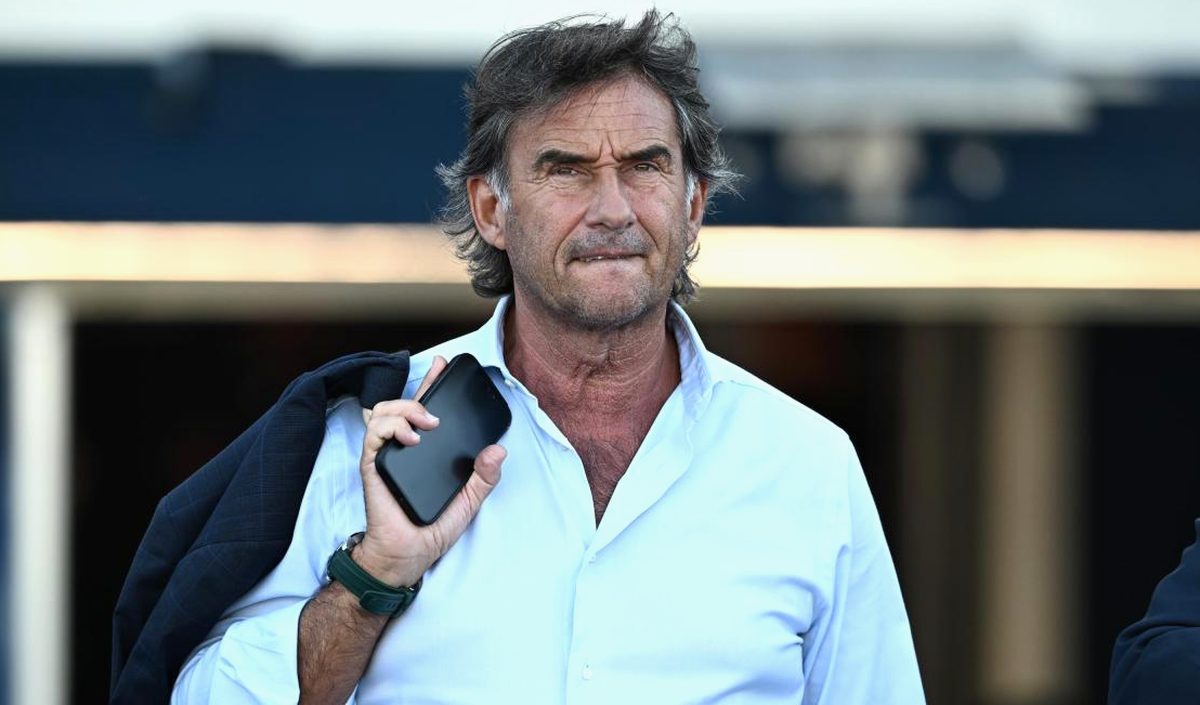 Calcio italiano in crisi: Carnevali difende Gravina