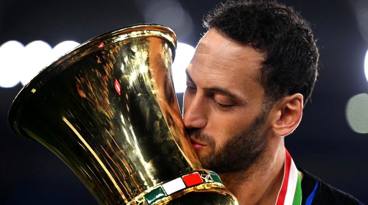 Calhanoglu-Fenerbahce: accordo vicino, Inter a rischio