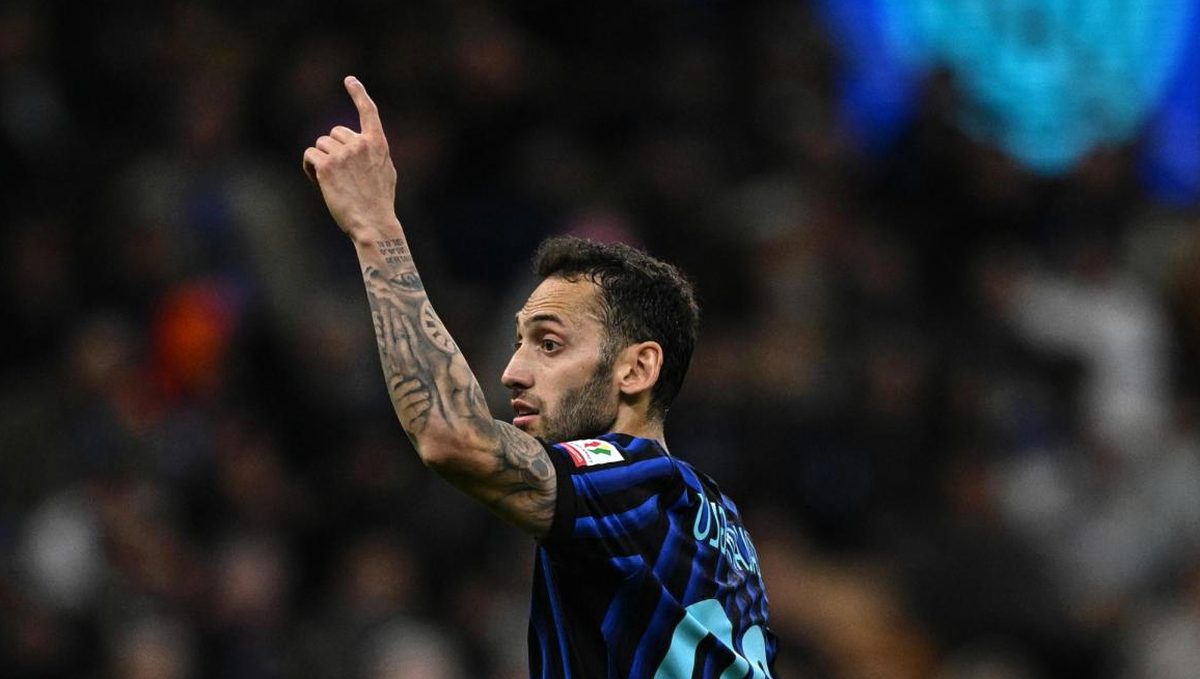 Calhanoglu e il Fenerbahce: l'Inter non cede