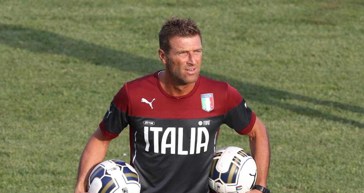 Conte alla Juve: Carrera svela tutto sul futuro bianconero