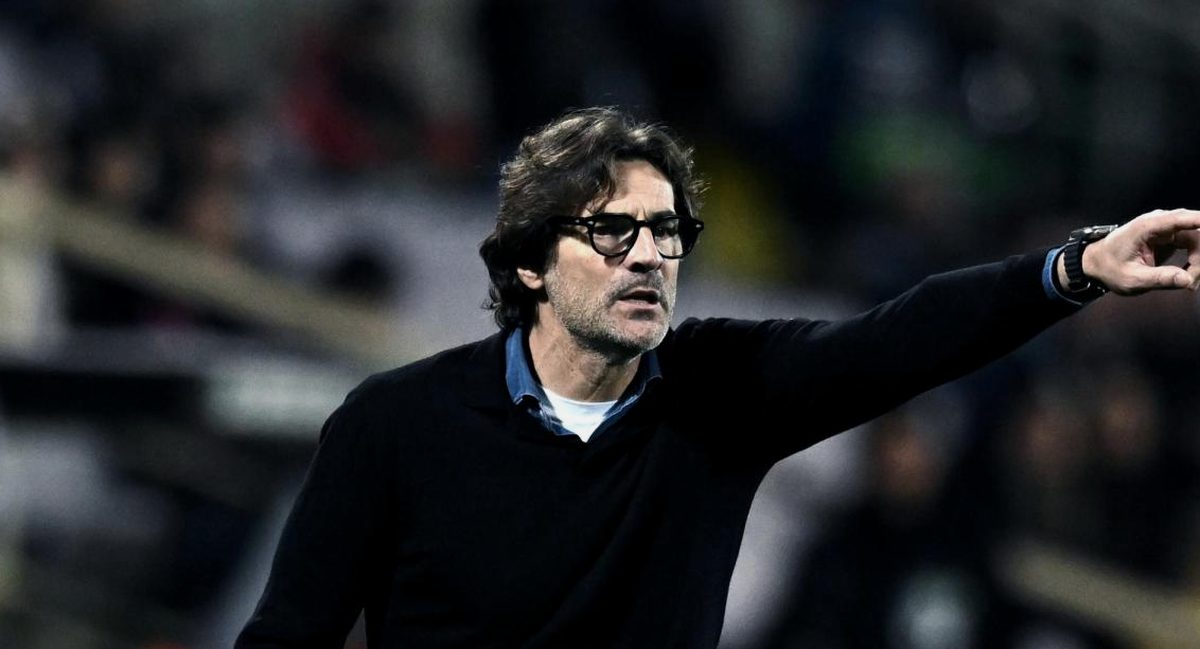 Fiorentina, la strada verso la salvezza passa da 10 punti