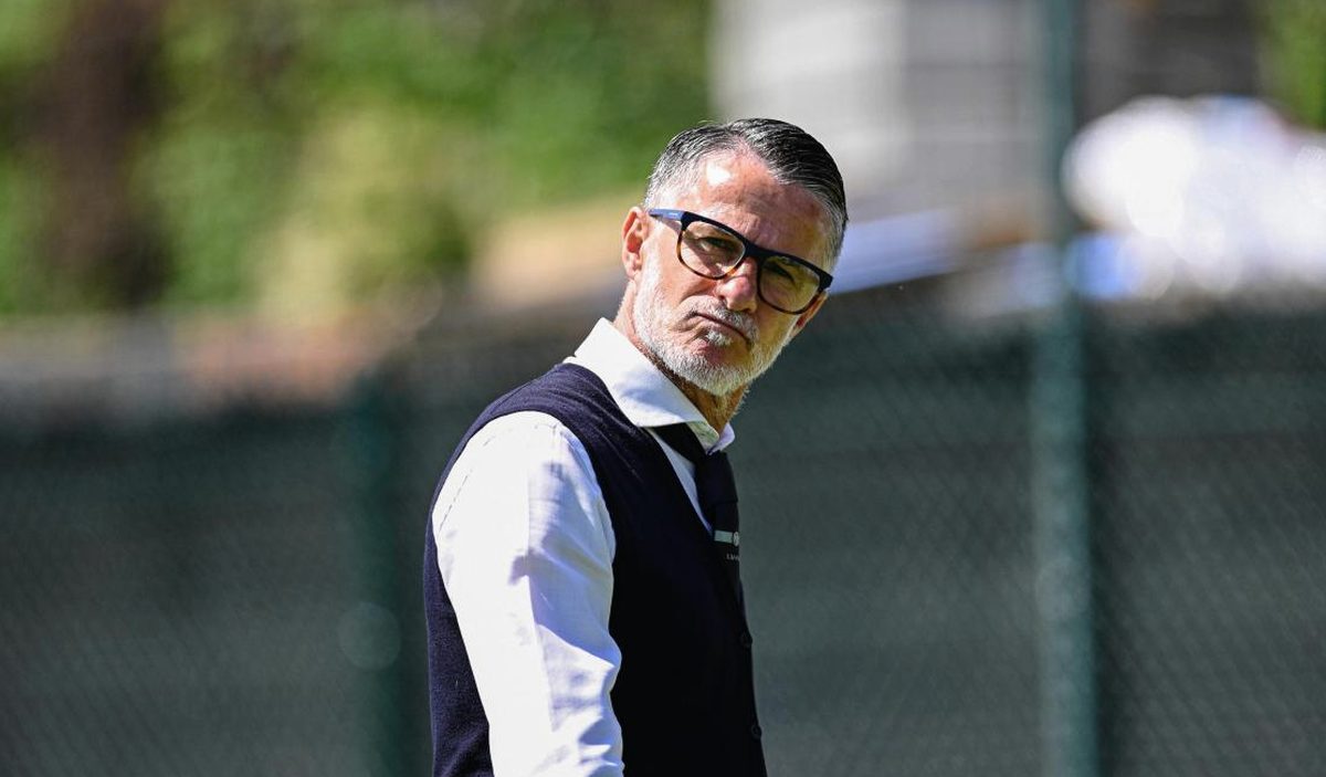 Inter Primavera: Benito Carbone lascia la panchina