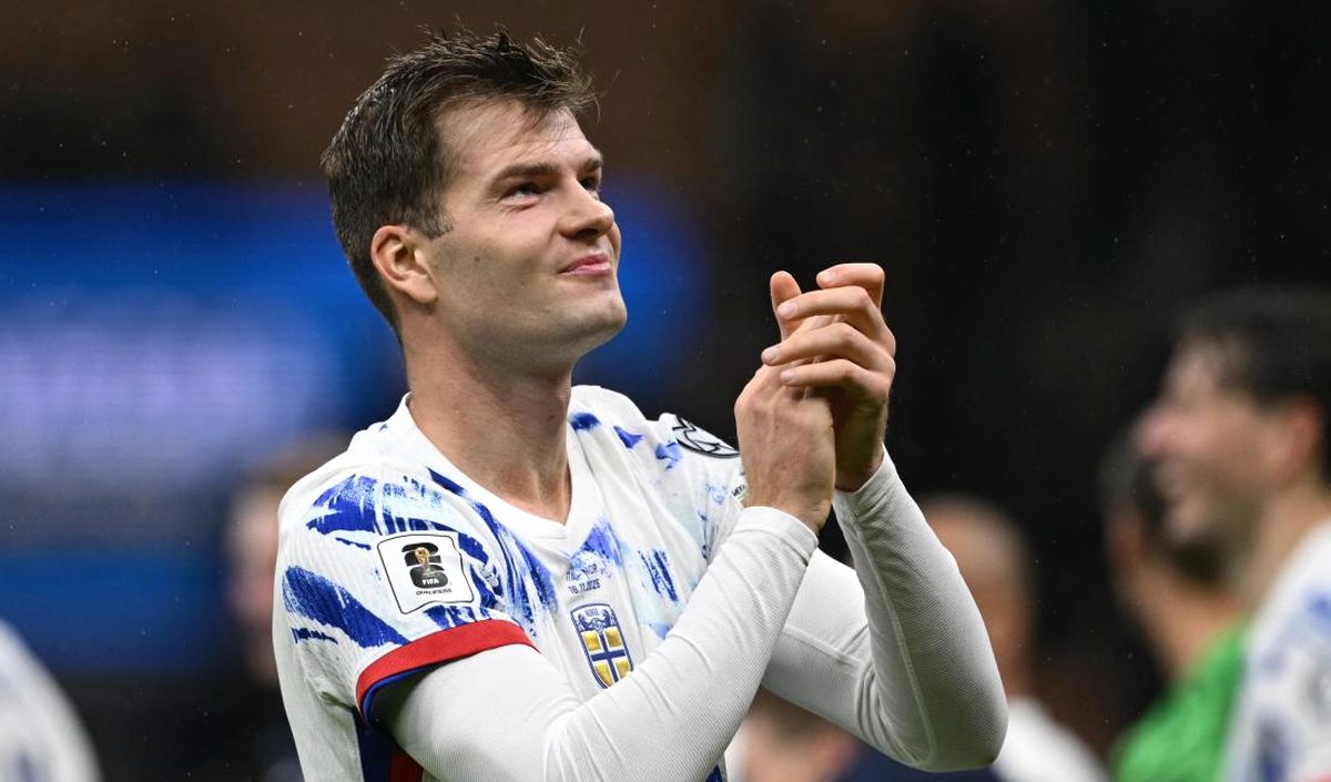 Juventus: Sorloth e Dibu Martinez nel mirino bianconero