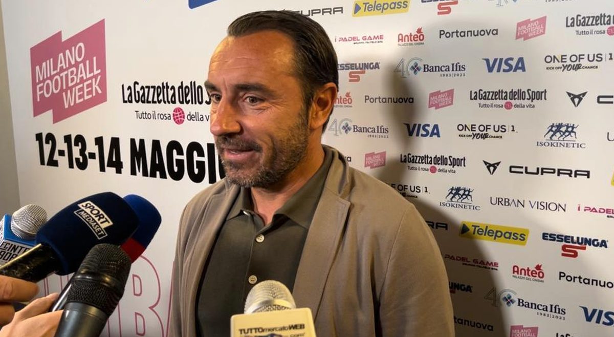 Leao via dal Milan? Brocchi lancia l'allarme