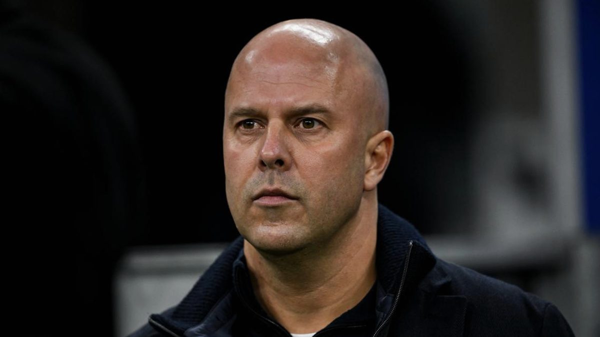 Milan, Arne Slot nel mirino: il dopo-Allegri si scalda