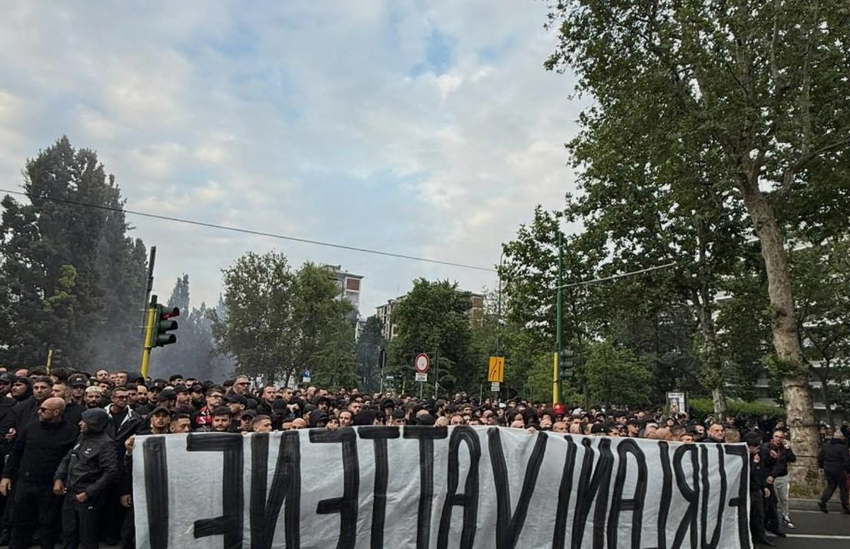 Milan contestato a San Siro: 'Furlani fuori'