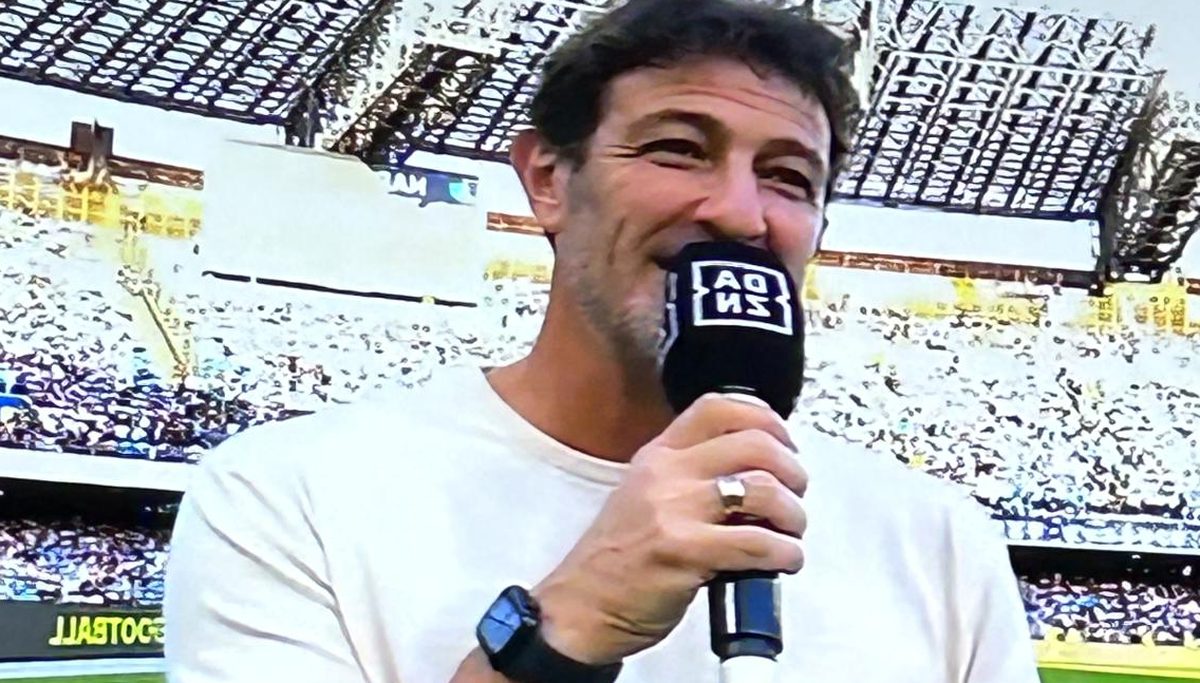 Milan travolto 0-3 dall'Udinese: San Siro fischia tutti