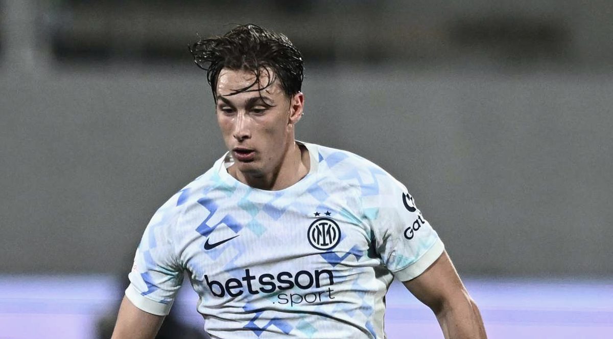 Pio Esposito, da quel primo gol al Cagliari: ora è titolare