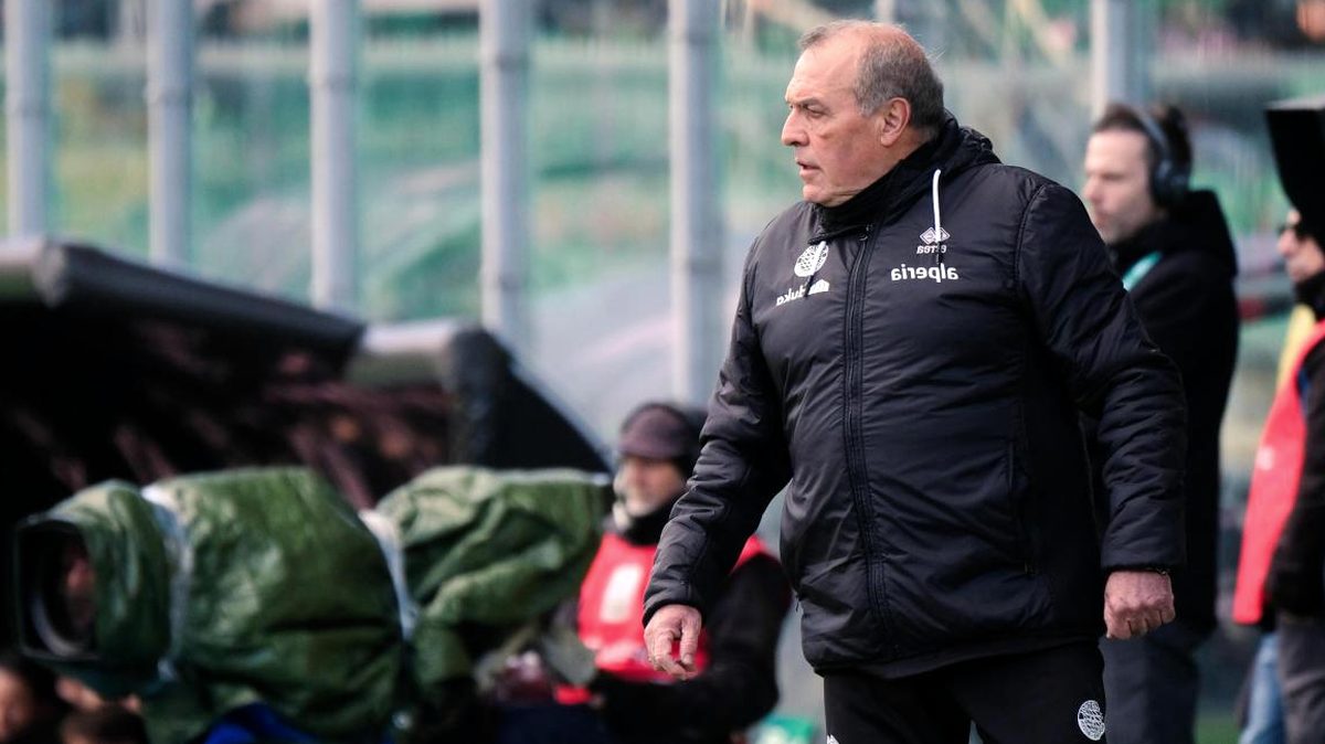 Playout Serie B: Castori è il tabù di Longo