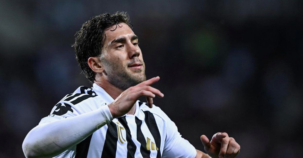 Vlahovic lascia la Juve: David il sostituto ideale