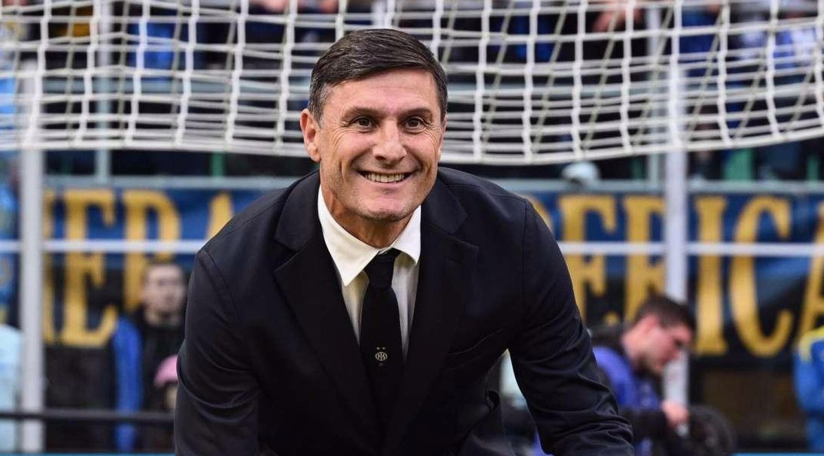 Zanetti compie 53 anni: 30 anni di vita nerazzurra